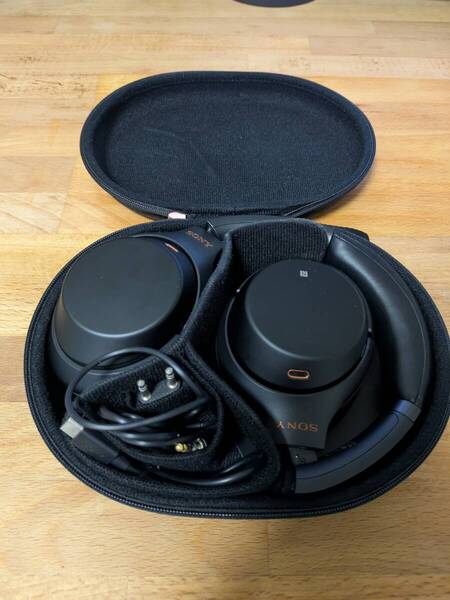 WH-1000XM3 Black 黒