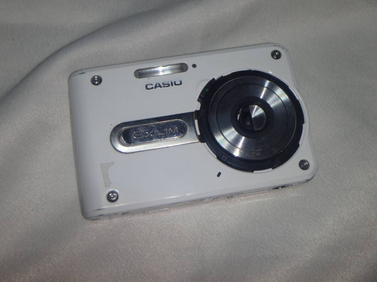 充電器付き CASIO EX-S100 動作確認済み カシオ EXILIM EX-S100 オークション比較 - 価格.com