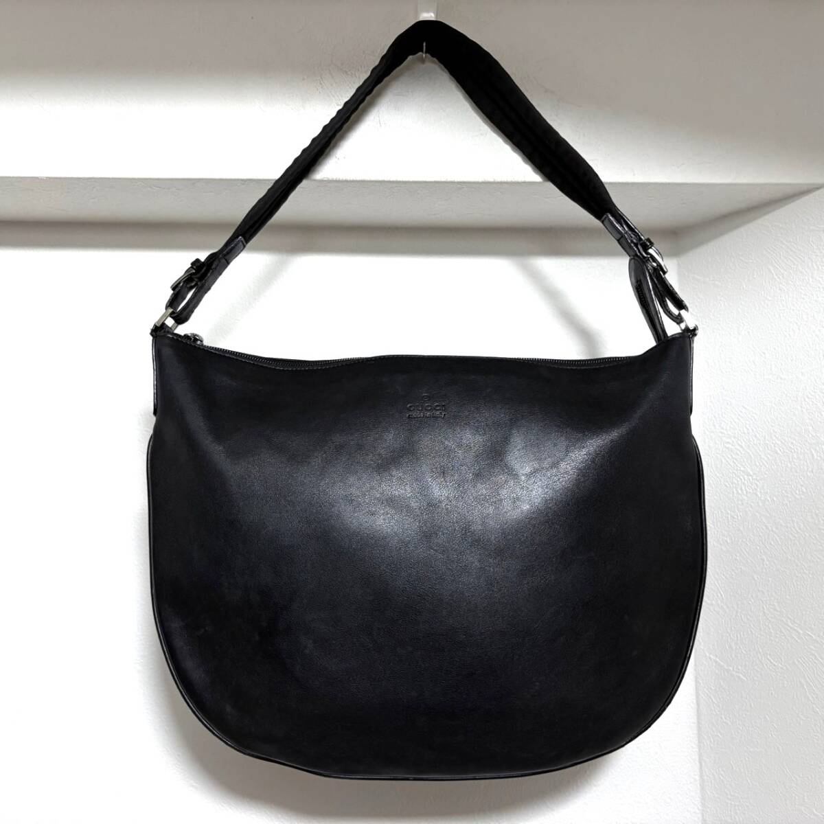 美品✨グッチ プリーツ トムフォード期 プラスチックチェーン ショルダーバッグ Yahoo!オークション -「トム・フォード」(かばん、バッグ