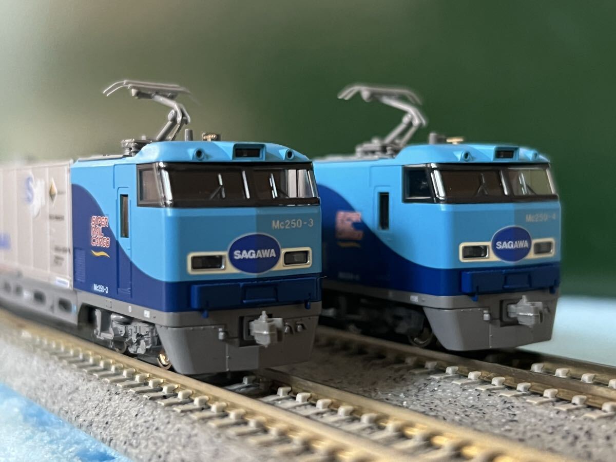 KATO M250系 スーパーレールカーゴ U50コンテナ16両フル編成中古美品 在庫〉M250系 スーパーレールカーゴ U50Aコンテナ積載 基増AB 16