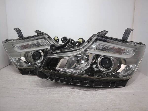 破損無し 後期 【コーティング済】 後期 HID クールスピリット 100-62075 BR61-2 RK5 RK6 ステップワゴン スパーダ ヘッドライト 左右