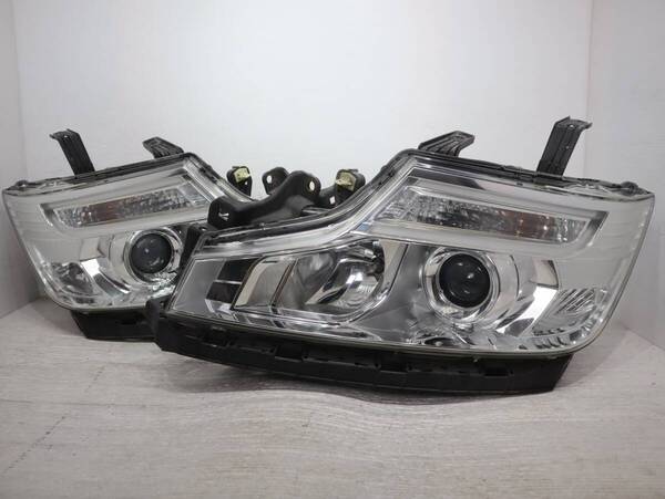 破損無し 後期 【コーティング済】 HID キセノン KOITO 100-62075 管理BR69-4 RK5 RK6 ステップワゴン スパーダ ヘッドライト 左右