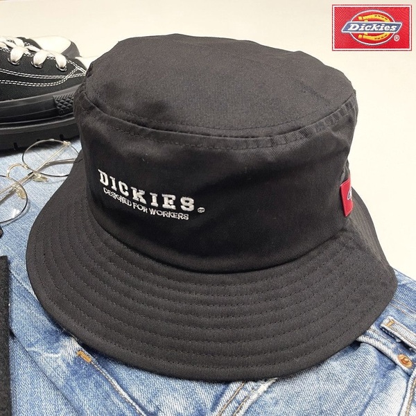 Dickies ブラック バケットハット ホワイト刺繍 帽子 スポーツゴルフバイクミリタリーキャンプアウトドアオートバイ タグ付き ディッキーズ