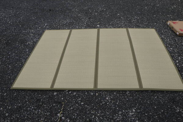 ★【美50715】未使用 畳 マットレス 4つ折り 幅100×長さ200cm 1畳相当 鞍馬(くらま) 【シングル】Sサイズ