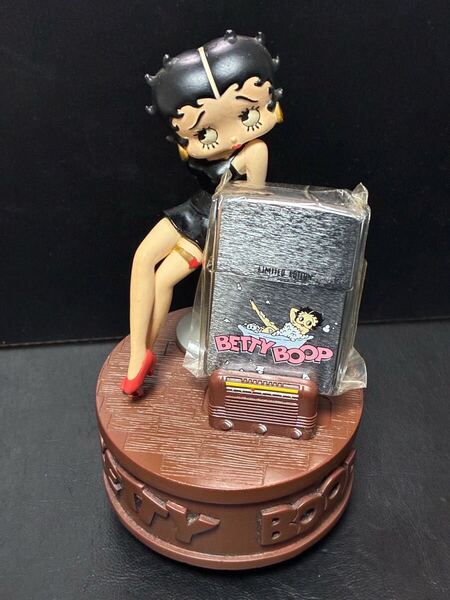 zippo BETTY BOOP 限定品 ベティー 希少モデル ヴィンテージ 1997年製 シリアルナンバー NO.0175 オルゴール ケース 保証書付き