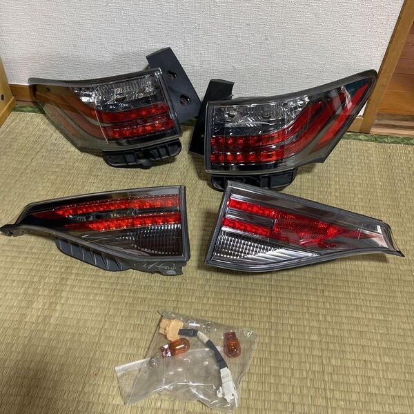 レクサス CT DAA-ZWA10 左右セットテールランプ H23 純正 LED 送料込み 即決 点灯済
