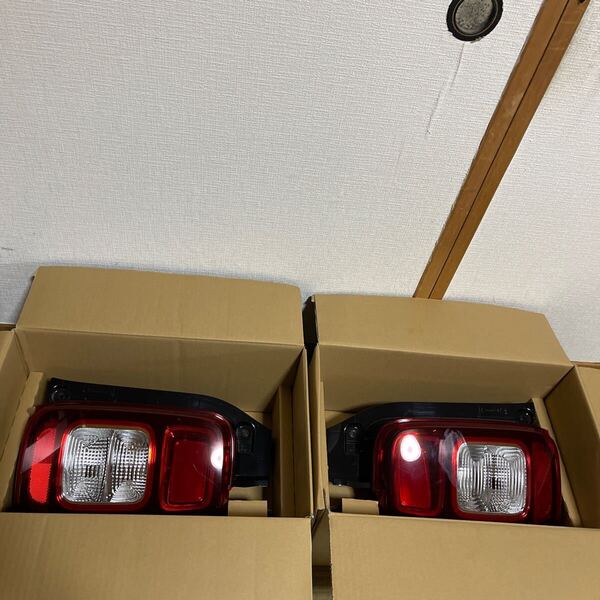 LED MX81S ワゴンRスマイルテールライト 純正スズキ HV MX91S 左右セット 送料込み 即決 割れ無し 点灯済
