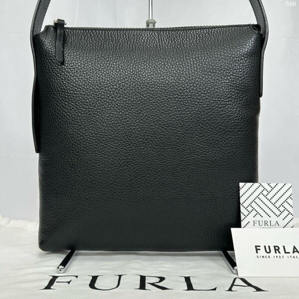 【極美品/カード付】FURLA フルラ ショルダーバッグ ボディバッグ レザー シボ革 斜め掛け 肩掛け ブラック 黒 メンズ レディース