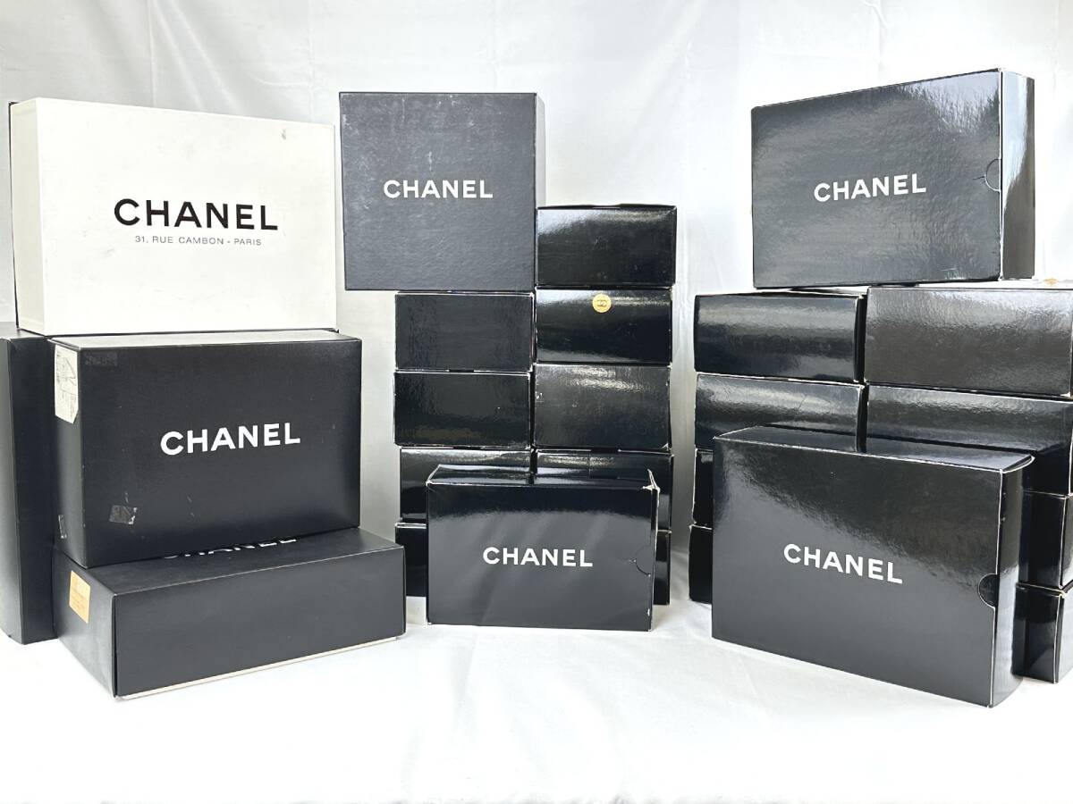 CHANEL 空箱 アクセサリー BOX 空箱 11個 セット売り まとめ売り Yahoo!オークション -「シャネル空箱」の落札相場・落札価格