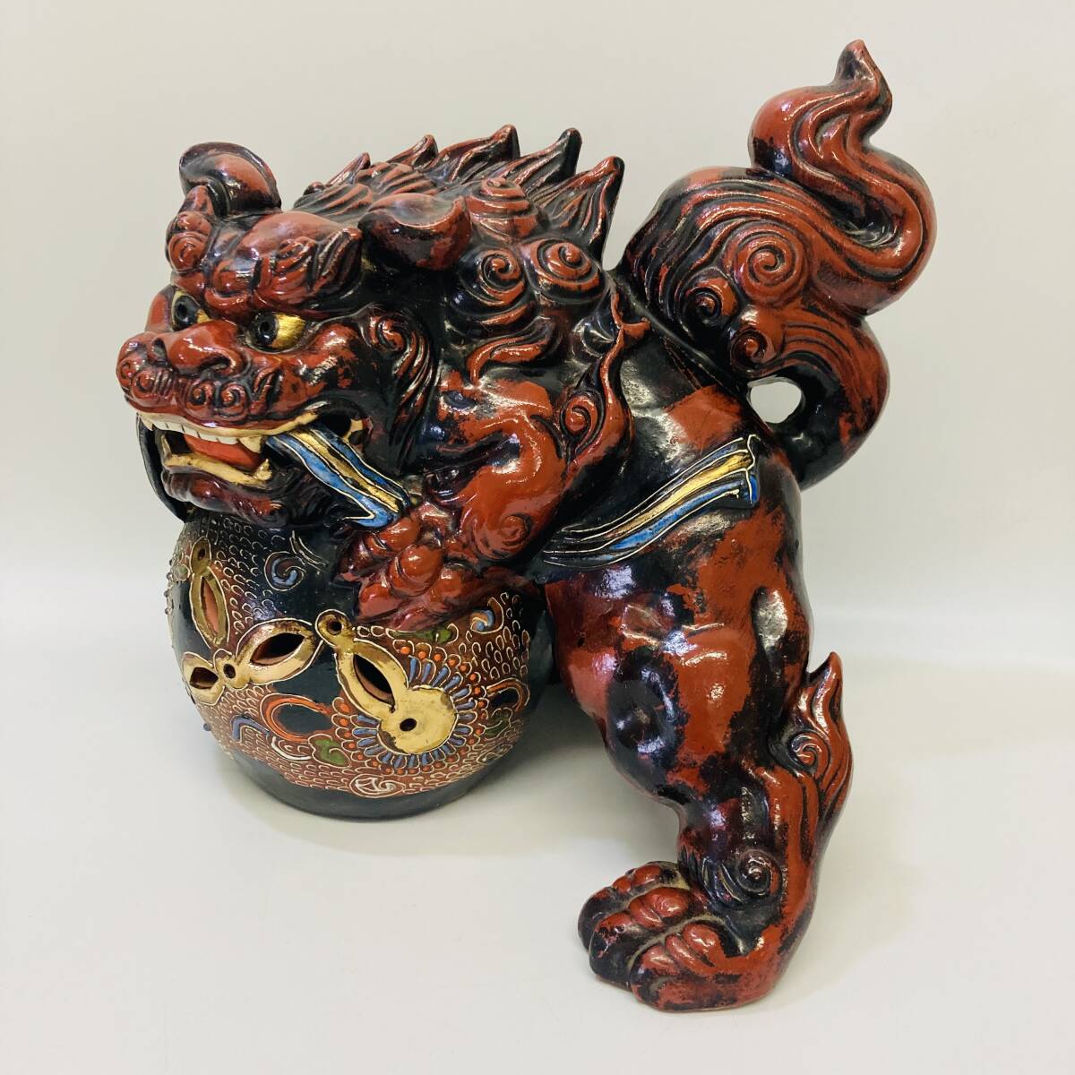 陶芸品 獅子 玉乗り獅子 古美術 骨董品 Yahoo!オークション -「九谷焼 獅子」(工芸品) の落札相場・落札価格