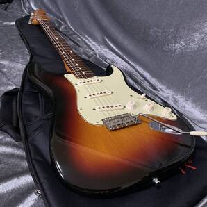 ★送料無料 Fender Mexico Classic Series '60s Stratocaster Texas Special搭載 風格溢れるビンテージスタイル