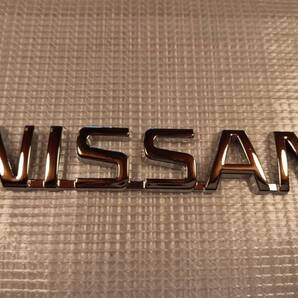 【ゆうパケット送料込】NISSAN(ニッサン) エンブレム メッキシルバー 日産