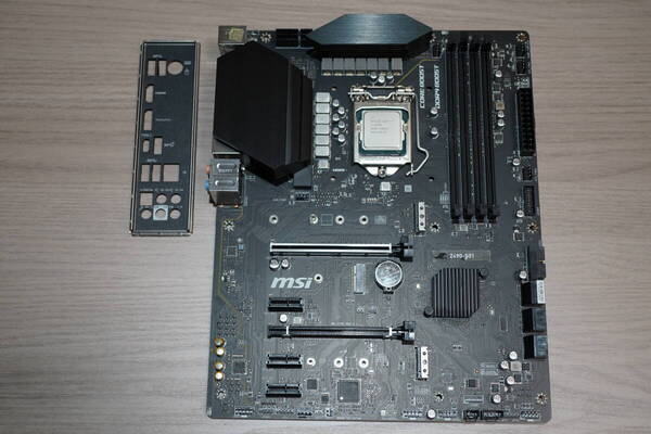 Intel Core i7 10700 CPU マザーボード MSI Z490-S01 セット