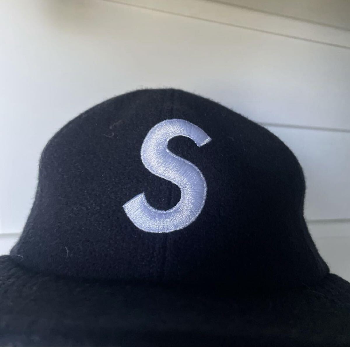 最初期 Supreme Sロゴ刺繍 ベースボールキャップ 黒 激レア 2025年最新】Yahoo!オークション -supreme sロゴキャップの中古