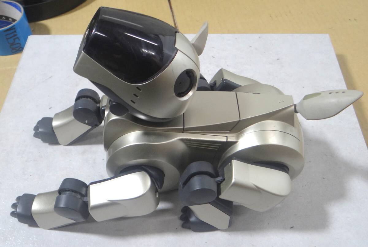 ジャンク ◆SONY アイボ aibo◆ERS-210◆シルバー◆通電確認済み Yahoo!オークション -「sony aibo ers-210」の落札相場・落札価格
