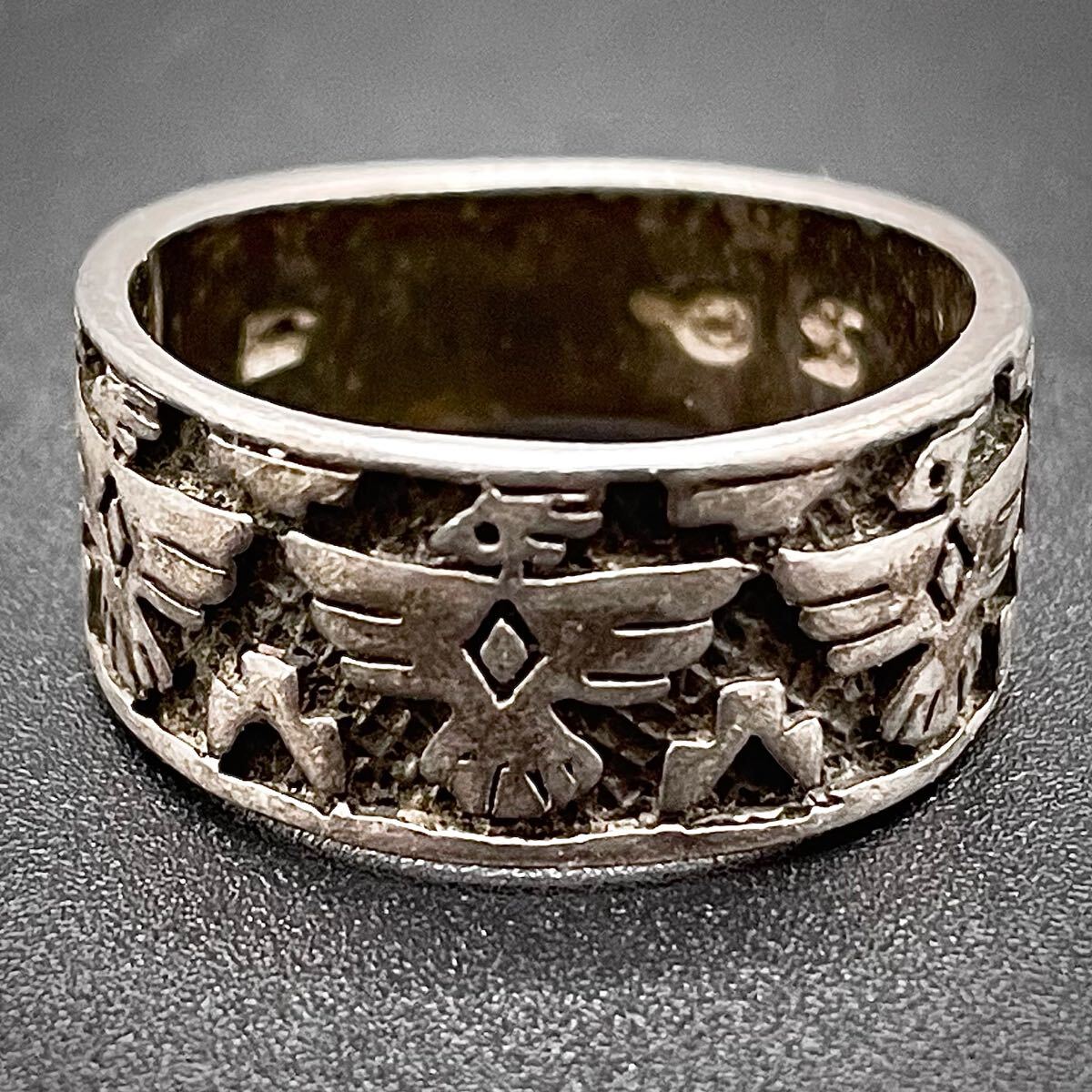 サンダーバード　リング　インディアンジュエリー VINTAGE】30-40s Navajo ”Thunderbird” Silver Remake Ring.希少