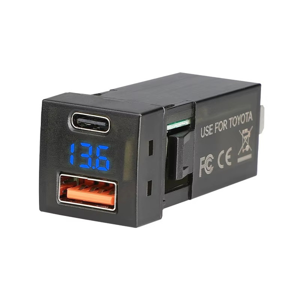 トヨタ Cタイプ スイッチホール USB充電器 Type-C Type-A QC3.0 PD ヤリスクロス ノア ダイハツ タント ムーヴ キャンバス スズキ ハスラー