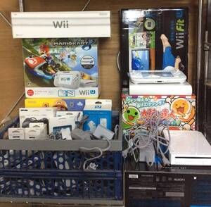 ★箱中身違い・欠品あり Wii Wii U 本体 アクセサリ 電源アダプター リモコン コントローラ Fit 太鼓の達人 ※商品説明欄必読ください