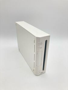 ニンテンドー Wii 本体 内蔵ソフト 8本 罪と罰 最強銀星チェス ぷよぷよ通 0701-408