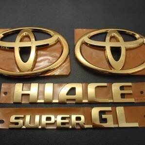 7トレジャー 【 トヨタ 200系 ハイエース 標準ボディー TOYOTA 200系 HIACE Super GL 】 プレミアム ゴールド エンブレム F&R 4点セット