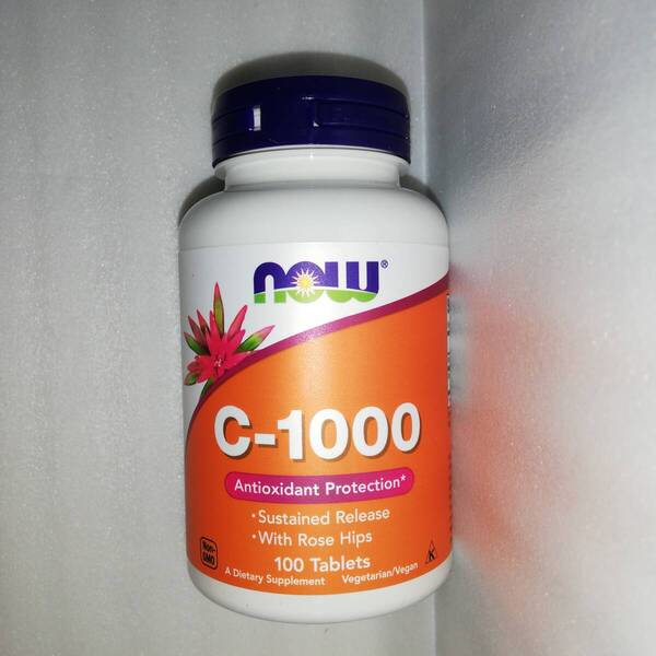 ビタミンC-1000 1000mg ローズヒップ 25mg タイムリリース 100粒 NOW Foods ナウフーズ【新品・送料込】
