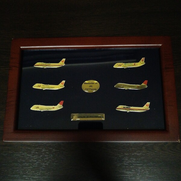【非売品】レア品 新品未使用 日本航空 JAL747FAMIIY メモリアルピンズセット