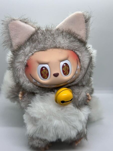 Zimomo 香甜なケーキ九尾の狐 LABUBU ふわふわ