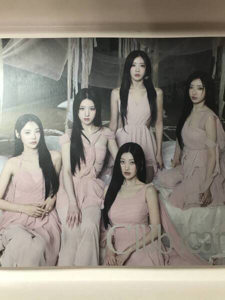 LOONA ARTMS Club Icarus B ver.