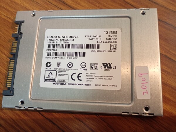 ■ SSD ■ 128GB (20109時間) 東芝 正常判定 上級者向け