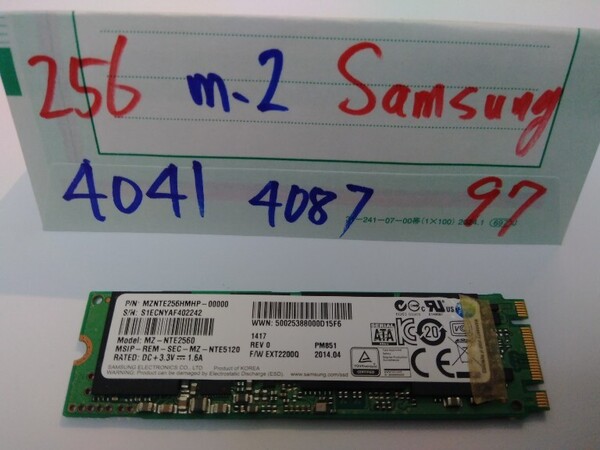 ■ SSD m.2 ■ 256GB (4041時間) Samsung 正常判定
