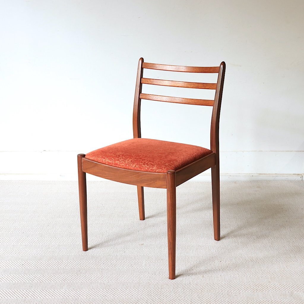 アンティーク調　ラダーバックチェア　コロニアル様式 ラダーバックチェア / CH-197 – 神戸アンティークウェアハウス