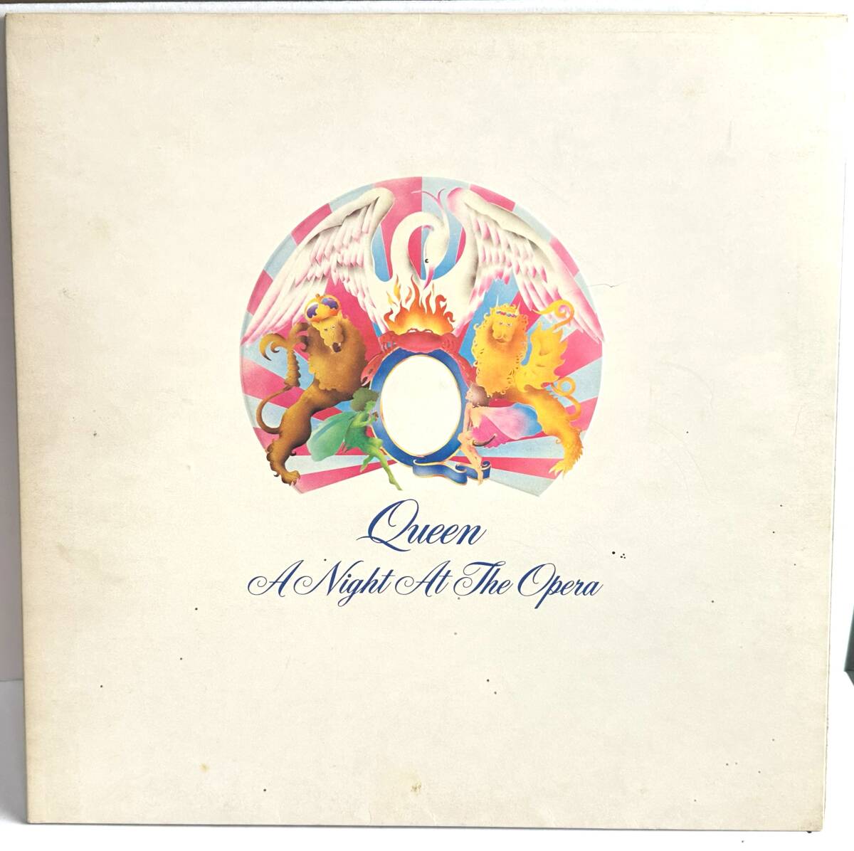レア初版テクスチャー仕様Queen クィーン「オペラ座の夜」LPレコード 日本盤 デアゴスティーニ盤で聴くQUEEN】1枚目：持ってて損無し「A