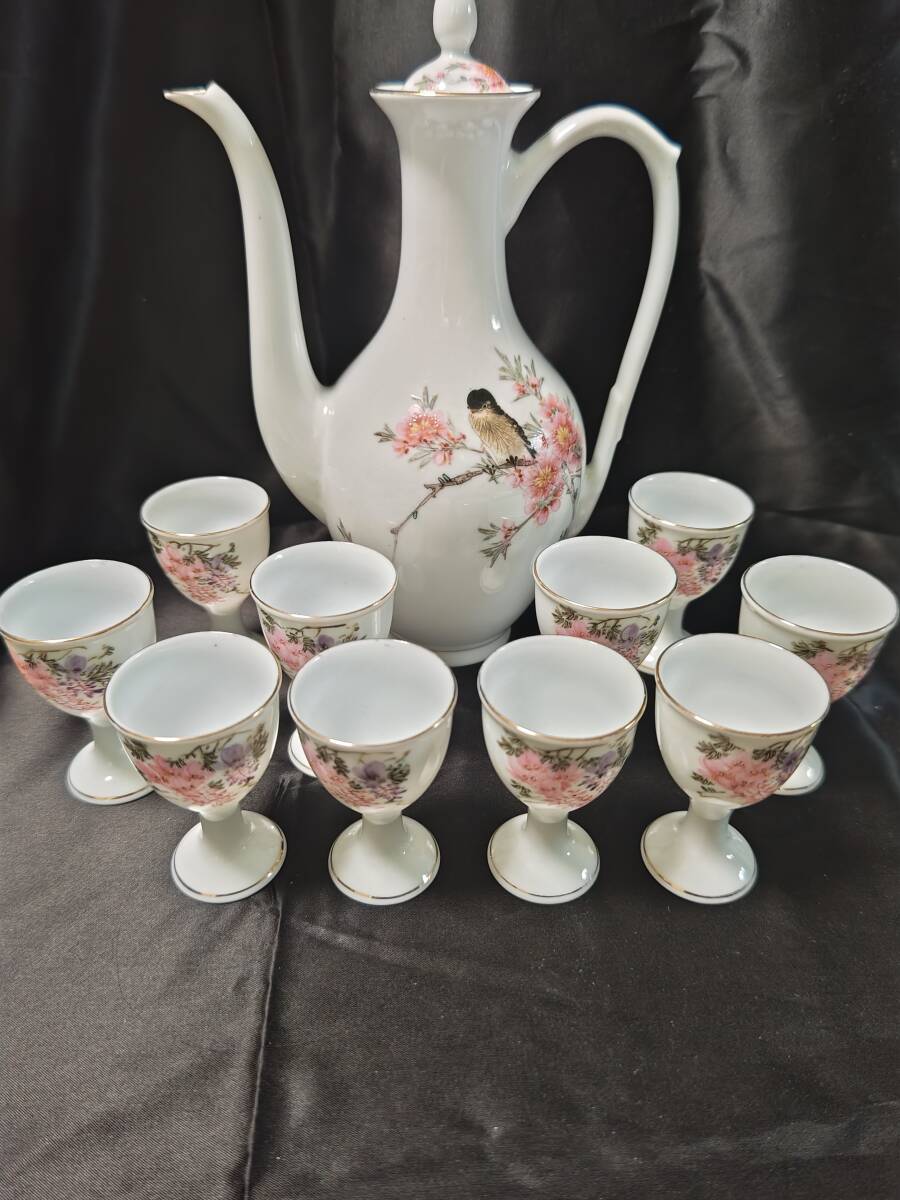 ♦⭐中国 古陶磁 景徳鎮 銅紅釉 瓶 古美術品 コレクション 骨董品アンティーク 2025年最新】景徳鎮(Jingdezhen)の美しいアンティーク陶磁器