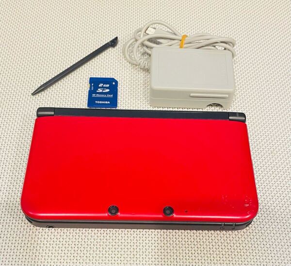 ニンテンドー3DSLL レッドブラック 本体動作品 送料無料 付属品付き Nintendo 任天堂