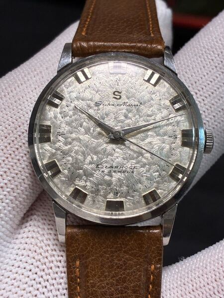 希少 SEIKO セイコー マーベル 19石 変わり文字盤 当時物 革ベルト SEIKO尾錠付き 手巻き 稼働品◎