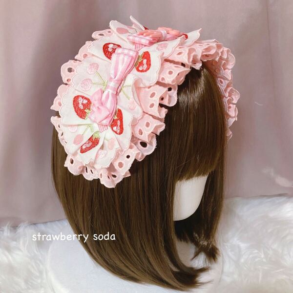 ピンク リボン ストロベリー チェリー ヘッドドレス ロリィタ コスプレ 苺 姫系 サブカル 量産型 ゆめかわいい コンカフェ 原宿系 Y2K 地雷