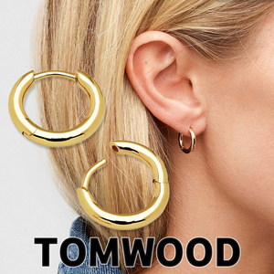 TOM WOOD