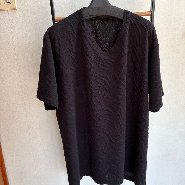 VネックTシャツ ブラック シワ加工