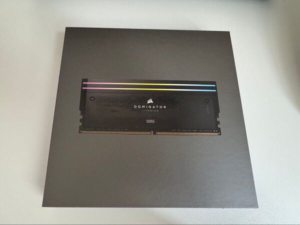 説明文必読 DDR5 32GB CMP96GX5M2B6600C32 DOMINATOR TITANIUM CORSAIR