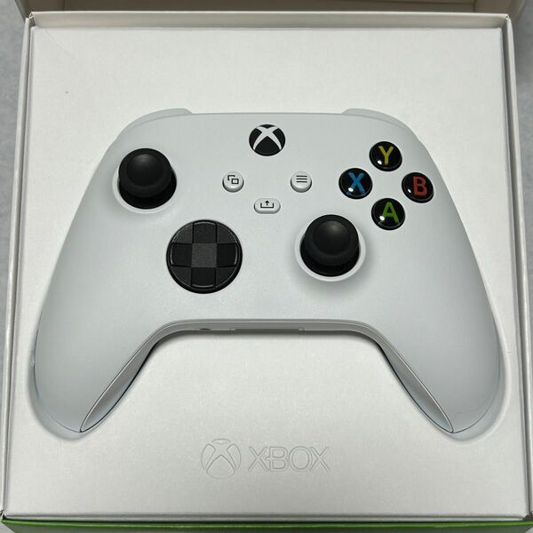 【IW-58】Xbox ワイヤレスコントローラー (ロボットホワイト)