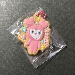 TWICE LOVELYS ビスケット&チャーム モモ モブリー