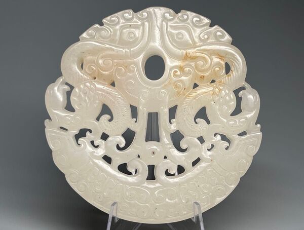 中国古美術 本物和田玉 根付 玉璧 巻雲紋 旧蔵 コレクション 透かし彫り 美品