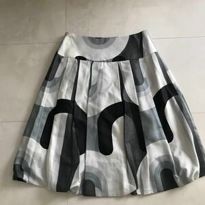 スコットクラブSCOT CLUBプチブードル☆幾何学模様のバルーンスカート