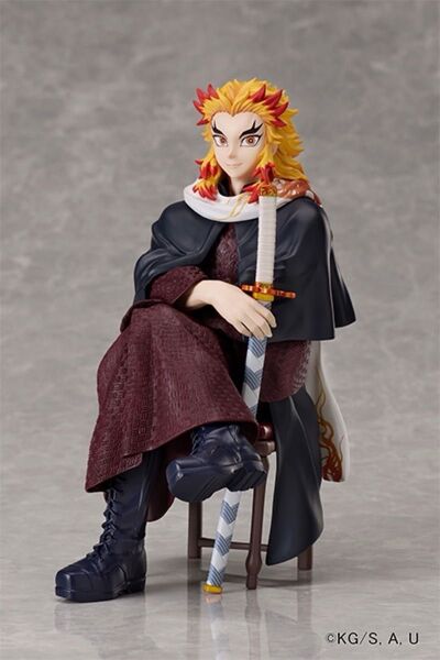 鬼滅の刃 煉獄杏寿郎 ノンスケールフィギュア アニプレックス アクリルチャーム付き