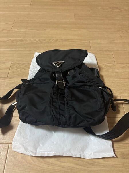 PRADA プラダ ナイロン ミニリュック ブラック レディース