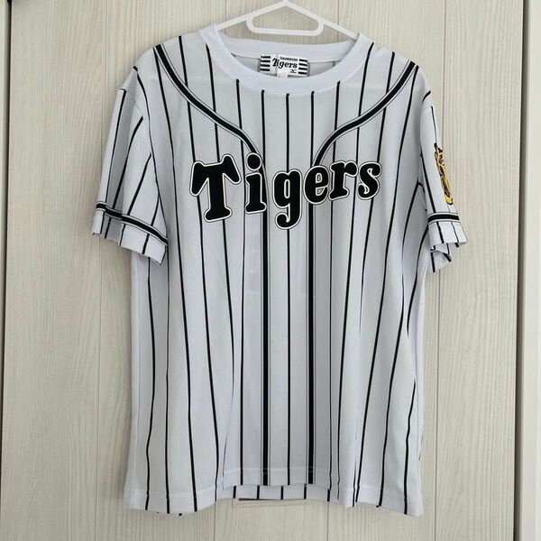 元阪神タイガース 藤浪投手ユニフォーム MIZUNO レプリカTシャツ Sサイズ