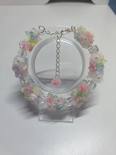 ハンドメイド フラワービーズブレスレット マルチカラー〈32〉