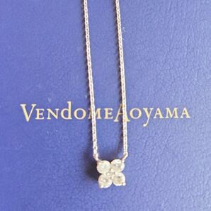 ヴァンドーム青山 プラチナネックレス カローラ0.41