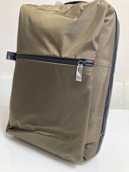 IS/ITイズイット ビジネスリュック リップス 924702 カーキ 正規品 新品 定価20900円