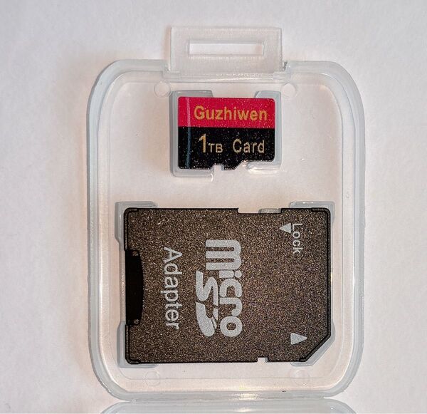 1TB MicroSDメモリーカードとアダプター